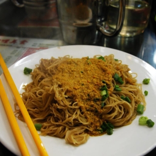 Noodle with crab yellow, my favorite!